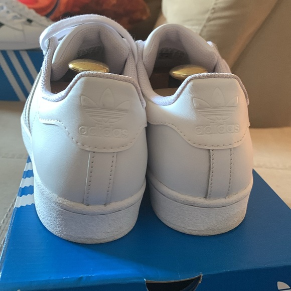 adidas Superstar, Sz. 8/9.5! Like new… - Picture 9 of 10